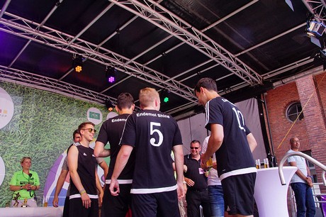 Com Together Cup